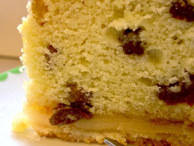 Könnyű torta mazsolával